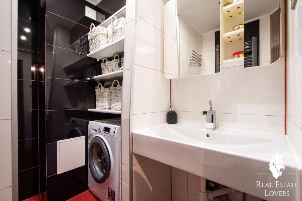 Warsaw Garden Apartment 70M2 Eksteriør billede
